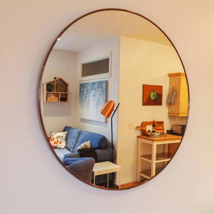 Apartament Large Upstairs Flat In Downtown Century Building Belleville Zewnętrze zdjęcie